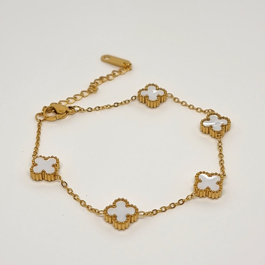 White Four-Leaf Clover Chain Bracelet