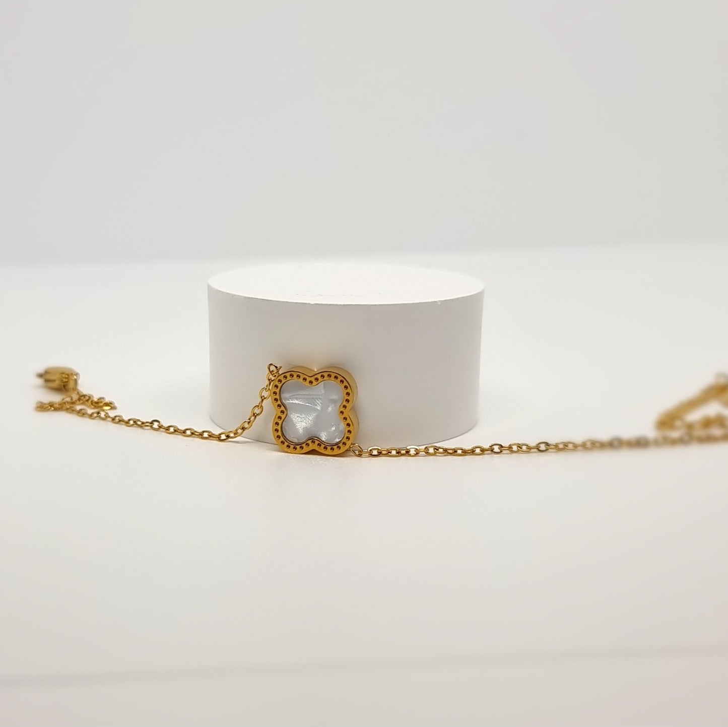 Black & White Reversible Four-Leaf Clover Bracelet