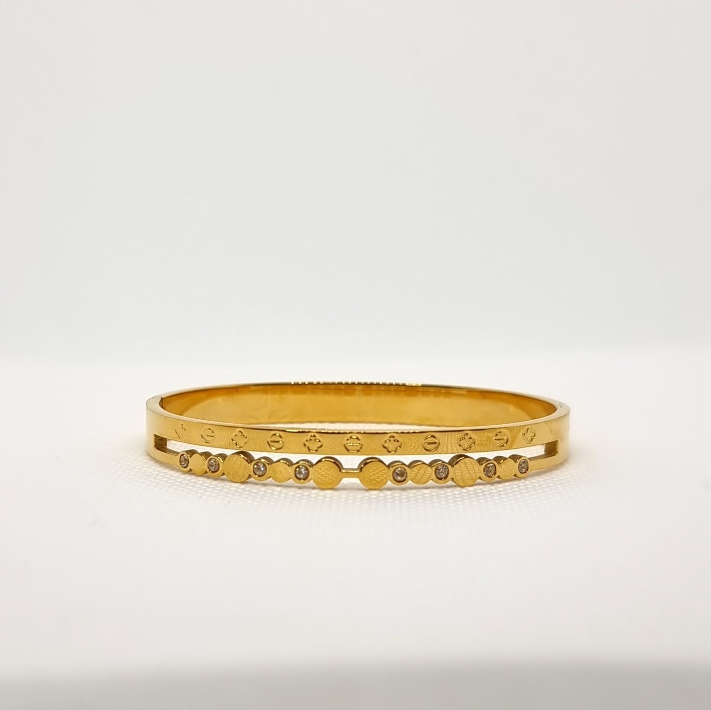 Dual Band Clover Bangle