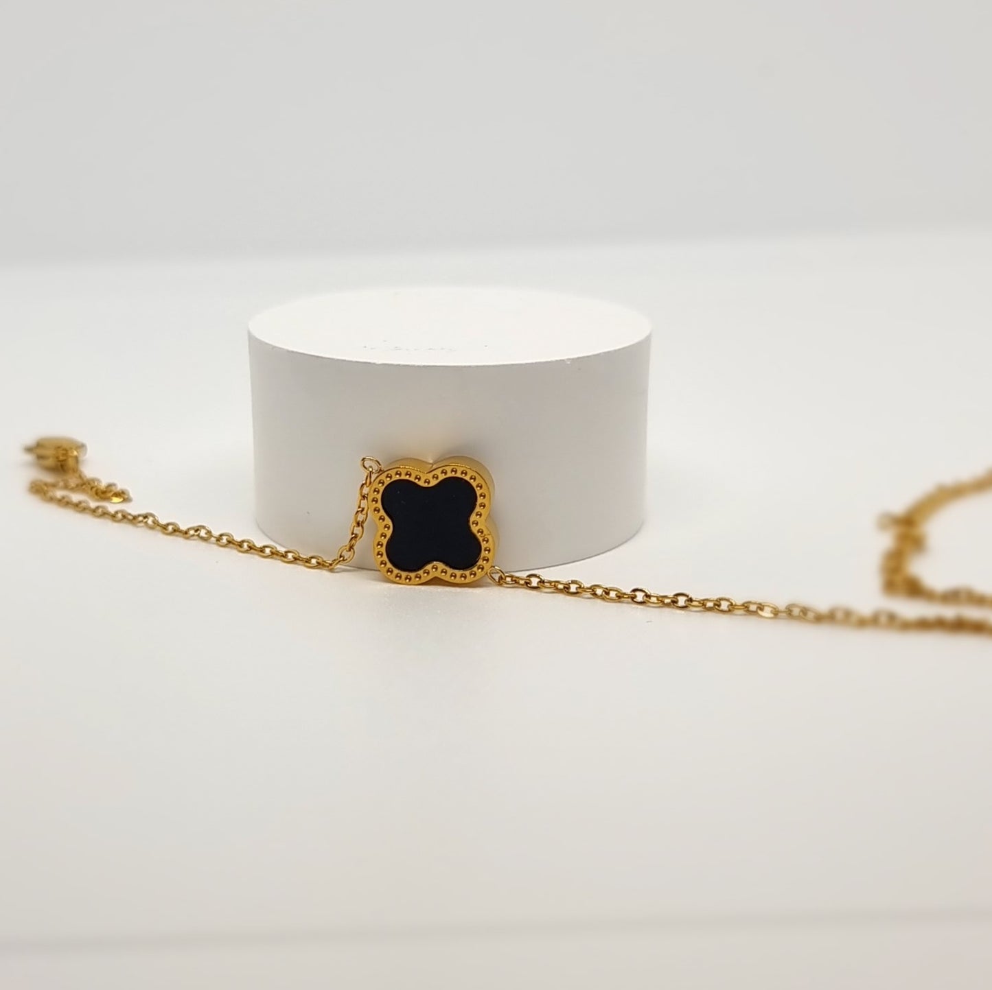 Black & White Reversible Four-Leaf Clover Bracelet