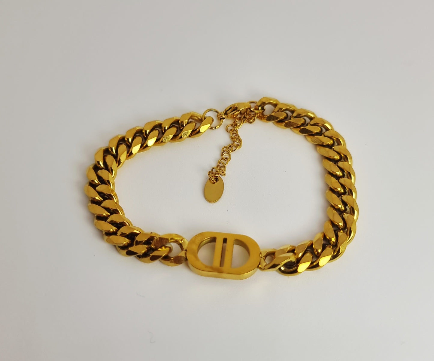 Link Designer Chain Bracelet
