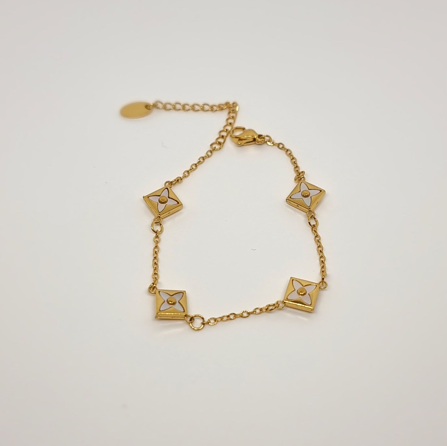 White Diamond Chain Link Bracelet