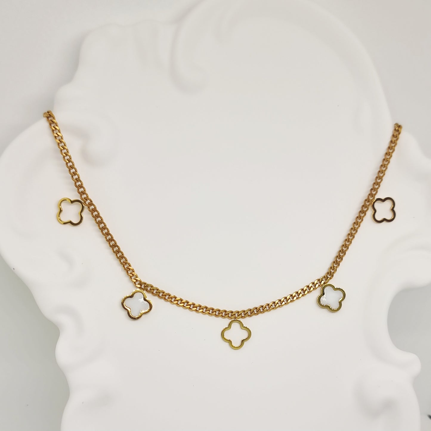White After Gold Four-Leaf Clover Set