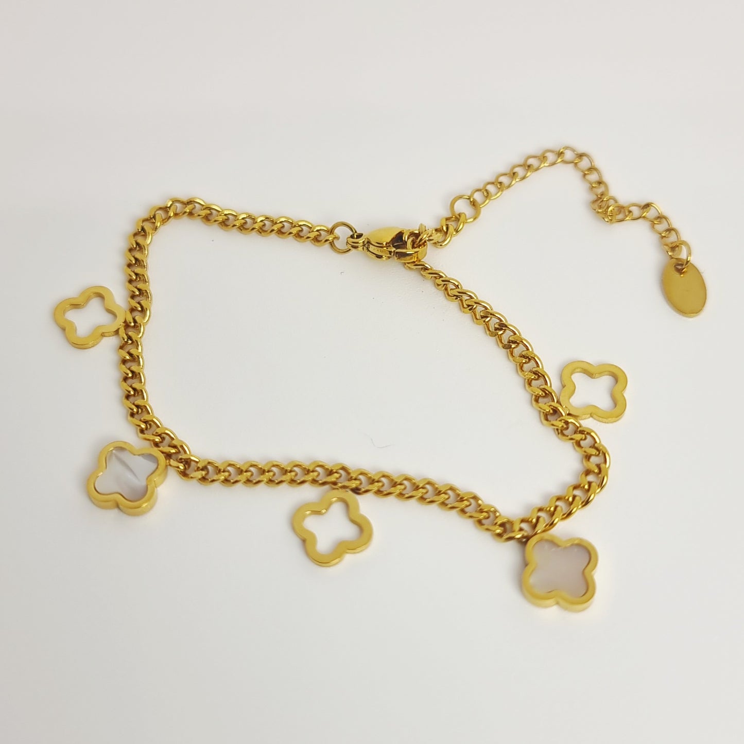 White After Gold Four-Leaf Clover Bracelet