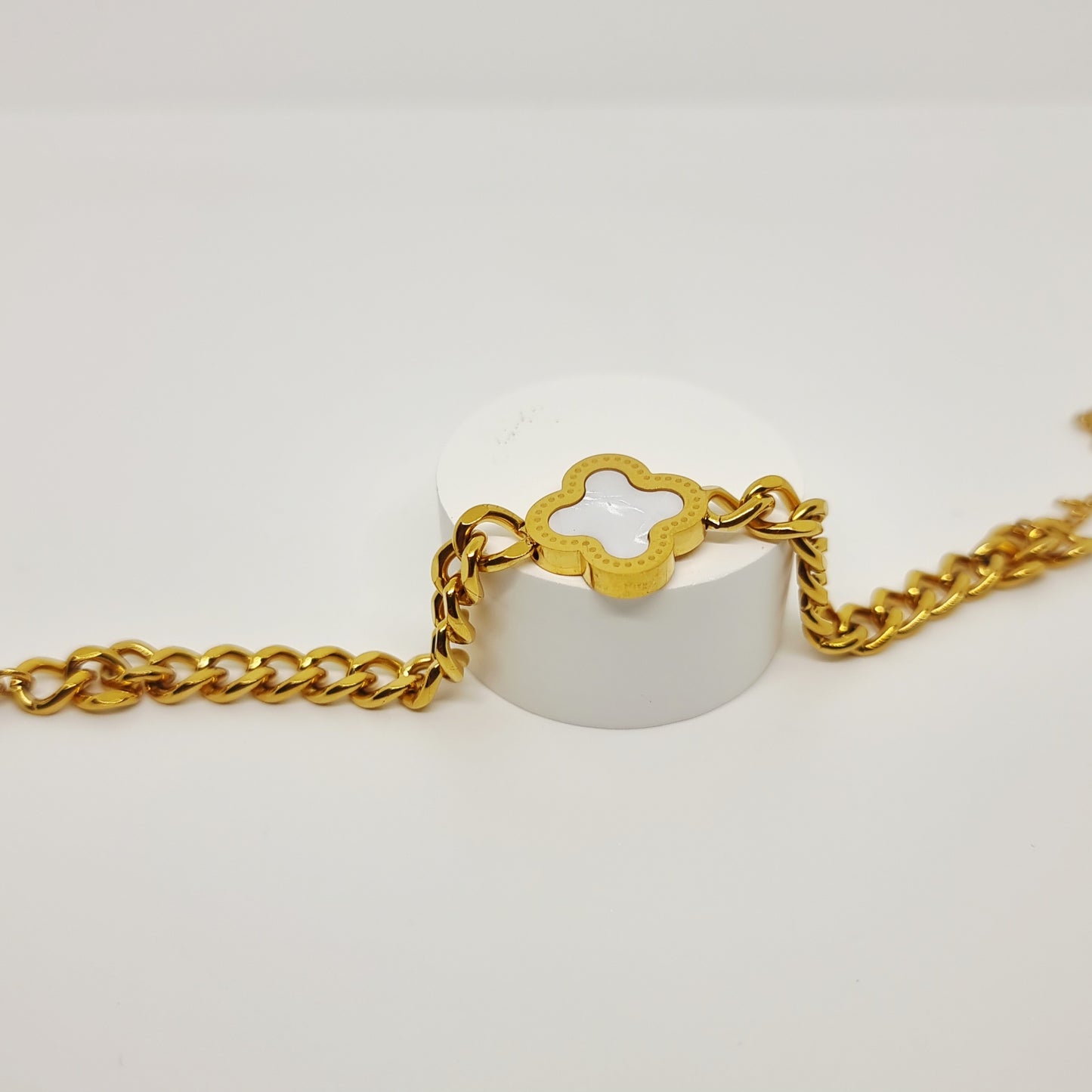 Reversible Four-Leaf Clover Chain Bracelet