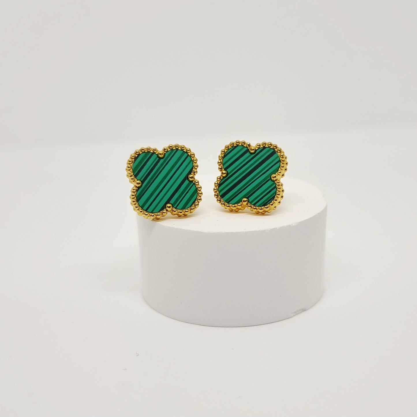 15mm Green Four-Leaf Clover Stud Earrings