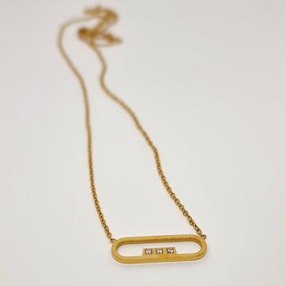 Three Diamond Clip Chain Necklace