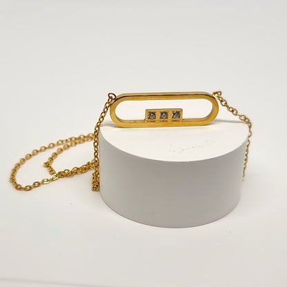 Three Diamond Clip Chain Necklace