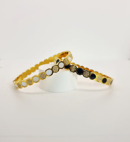 White and Gold Circle Bangle