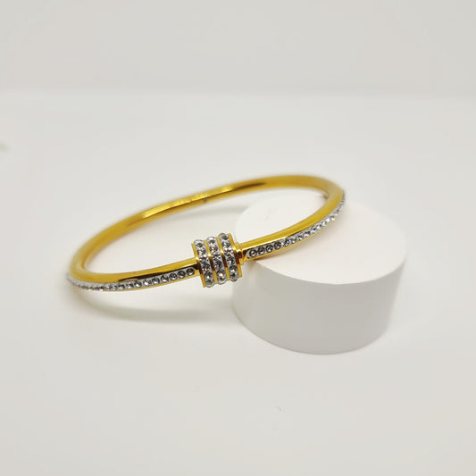 Twist Diamond Bangle