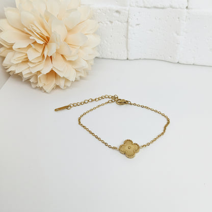 13mm Single Gold Four-Leaf Clover Bracelet