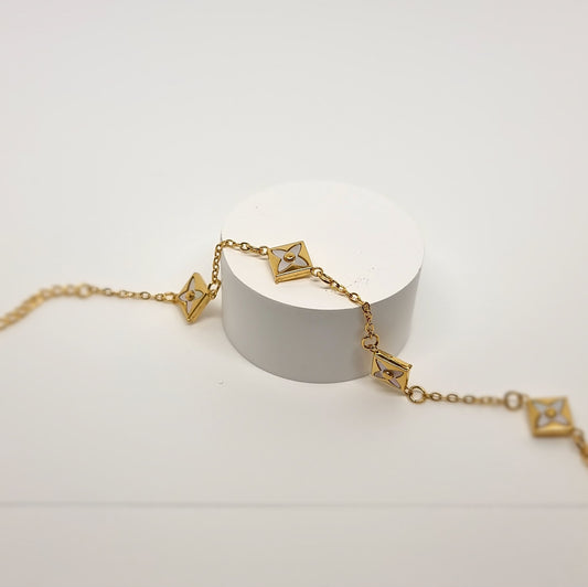 White Diamond Chain Link Bracelet