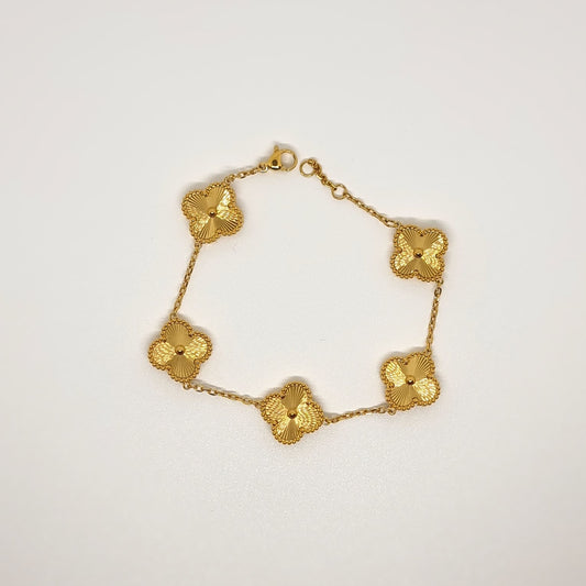 Gold Four-Leaf Clover Chain Bracelet