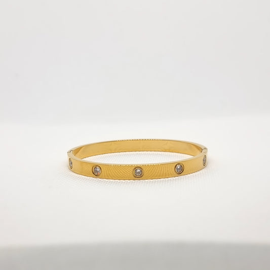Round Diamond Bangle