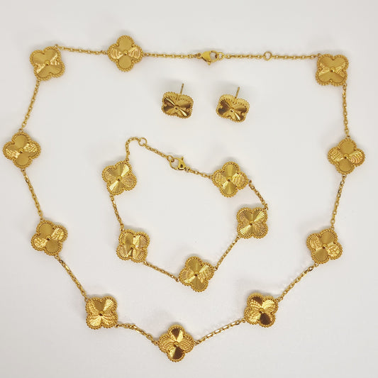 Gold Four-Leaf Clover Chain Set