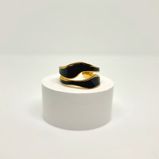 Black Wave Adjustable Ring