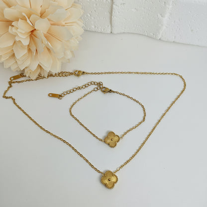 13mm Single Gold Four-Leaf Clover Set