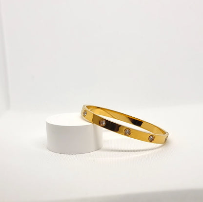 Round Diamond Bangle