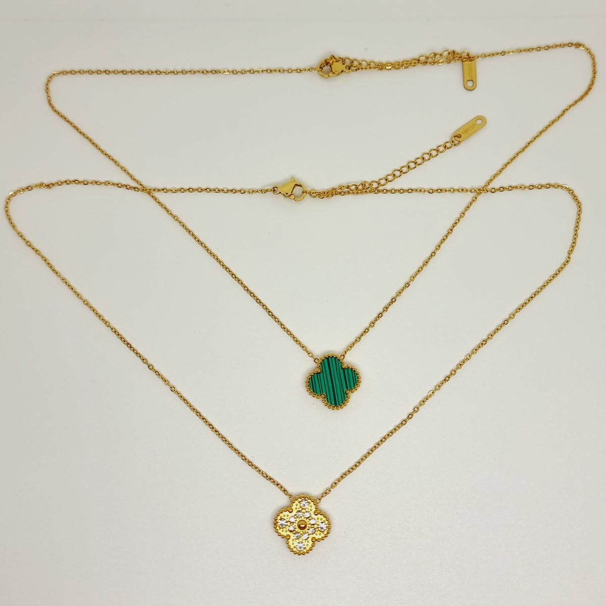 15mm Green Diamond Reversible Four-Leaf Clover Single Pendant